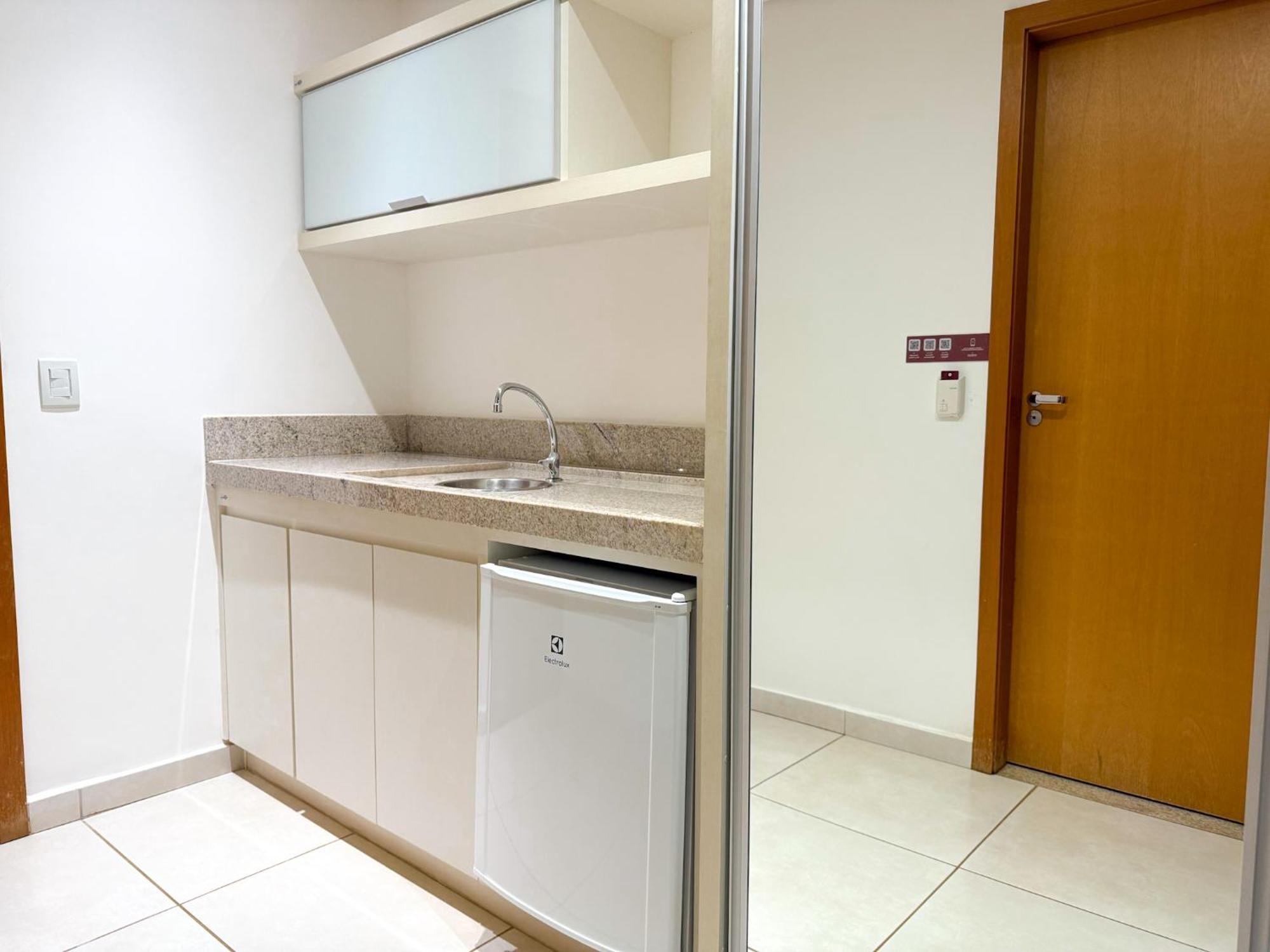 Vivence Suítes Hotel Palmas Palmas  Exterior foto